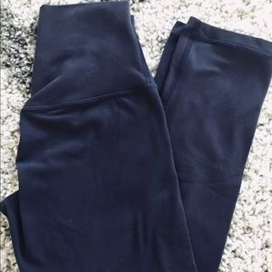 Lululemon align crops 21” midnight navy size 2